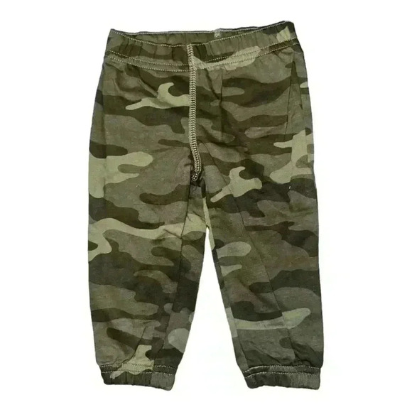 🎄NWT Carters 2 piece long sleeve/jogger set - 12 months - Picture 3 of 5